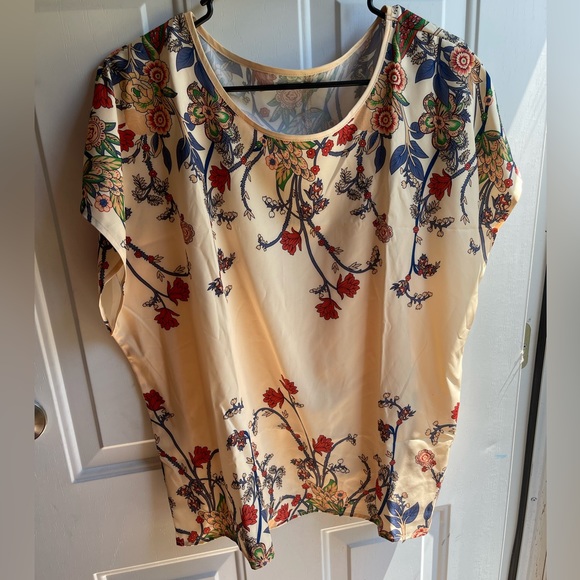 SHEIN Tops - Shein Emery Rose Floral Blouse 1X NWT